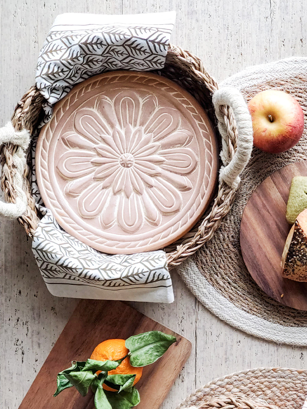Bread Warmer & Basket Gift Set with Tea Towel